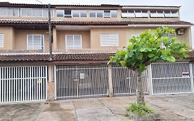Triplex A 4 Quadras Da Praia
